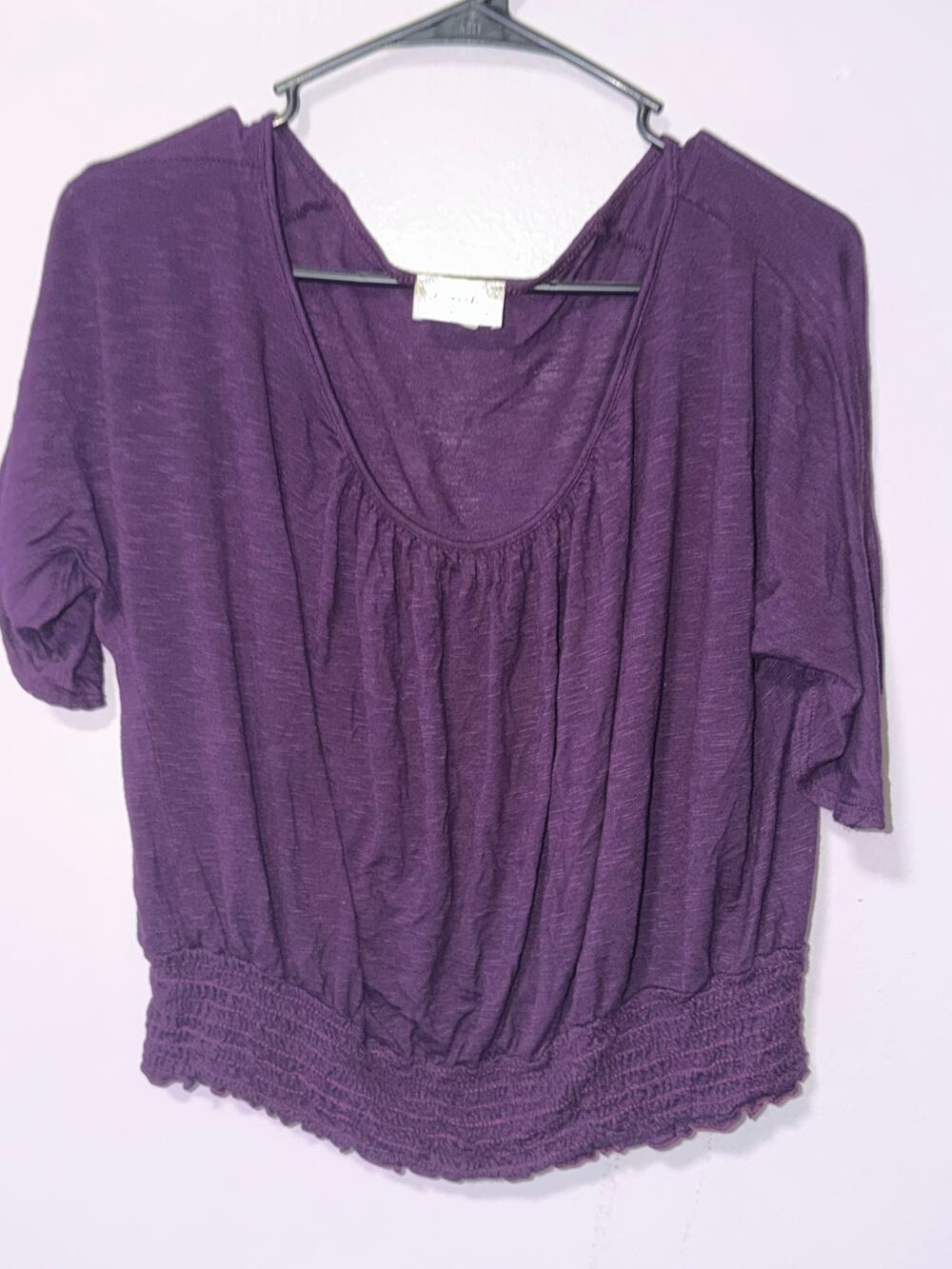 Lavish Purple Short Sleeve Top Scoop Neck Gathered Front Smocked Hem